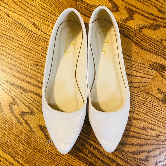 Lulu’s Flats - Picture 3 of 6